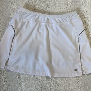 new Balance tennis skirt size M